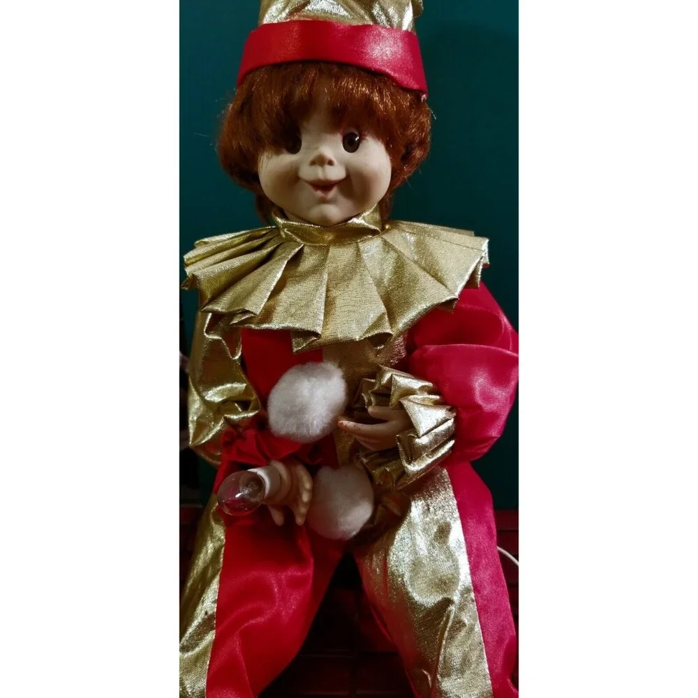 Vintage Animated Christmas Elf In Clown Suit With Light Up Candle 16.5